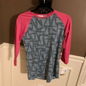NWT Lularoe shirt Size XS